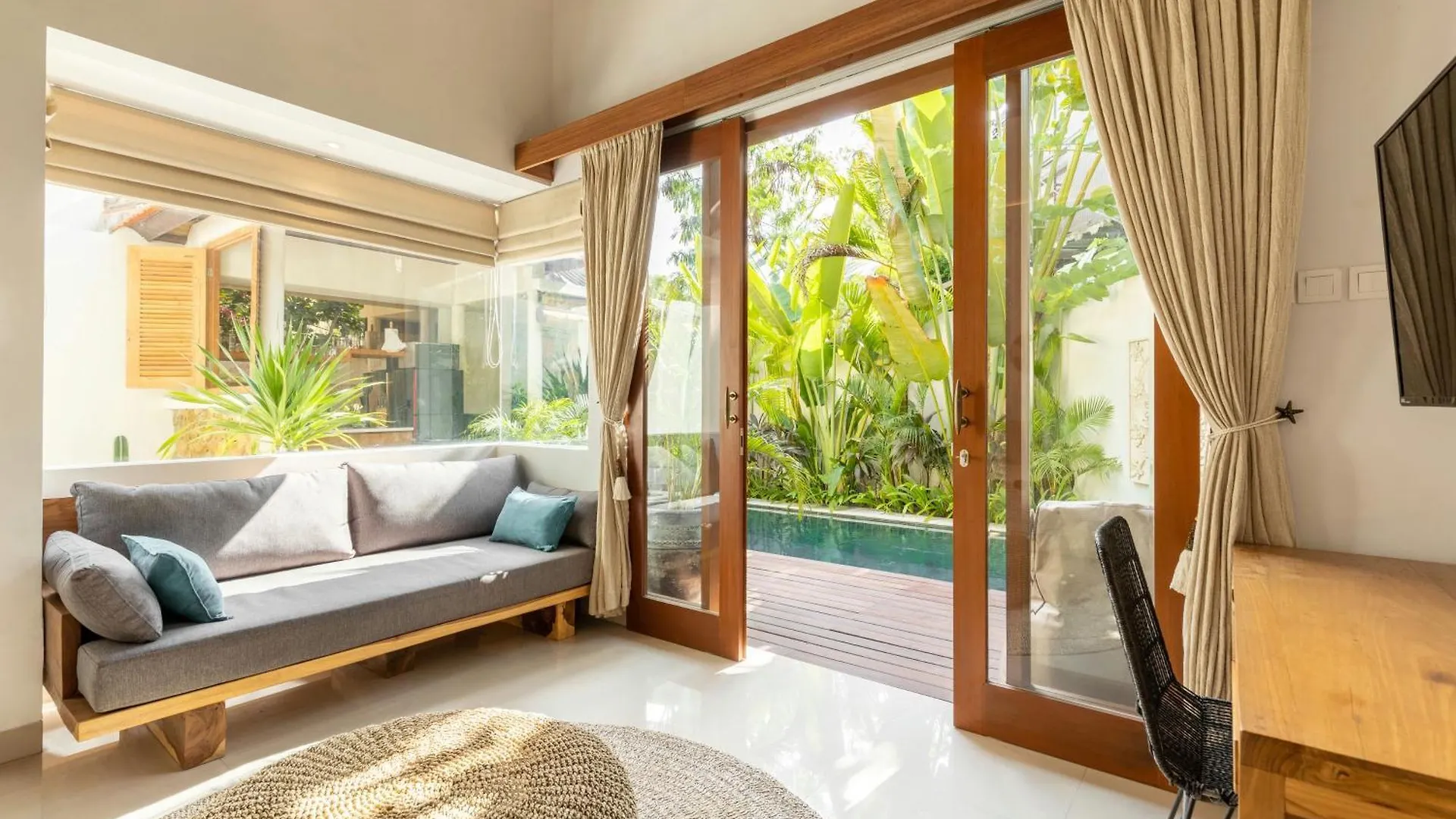 Villa Jamu Bingin Pecatu  Indonesia